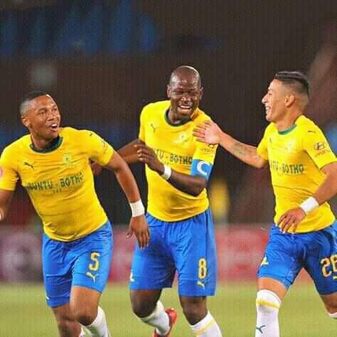 Mathousands1's tweet photo. This team is going to punish Orlando pirates supporters I'm telling u guys https://t.co/X8VkUj5NKK