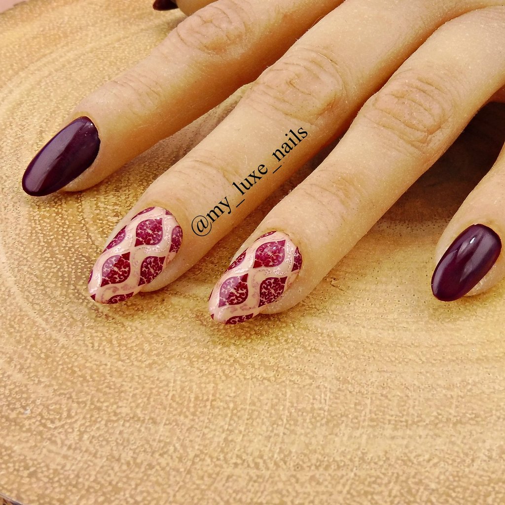 MyLuxeOccasion's tweet photo. Fall/Autumn-Burgundy/Maroon with Morrish Motif print (morocco inspired) . This set is available in our etsy store!
https://t.co/v2kgBIbdEN
#fallnails #autumnnails #burgundynails #morrishmotif #etsy #etsyseller #acrylicnails #gelnails #ipswich #suffolk #ipswichnails #ipswich https://t.co/xqlwVrdk3v