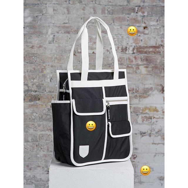 Goodordering's tweet photo. We have 2 market shoppers here @broadwaymarket today! .
.
.
.
#๐ฒโค๏ธ #happycycling #takethebike #ridemore #cyclechic #pannier #handlebarbag #retro #pannier #cycling #eastlondon #hackney #bikebag #commuterbag #bicyclebag #bicicleta #nosweat #goodordering https://t.co/Cof2PYUaRw https://t.co/afQhPSuk2f