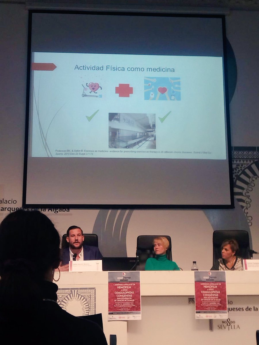 fpvedrunasev's tweet photo. Hoy nuestro compañero @cagunav impartiendo,para los alumnos de Ciencias de la Salud,una conferencia dentro de las I JORNADAS ANDALUZAS DE HEMOFILIA u otras coagulopatías congénitas. Enhorabuena Carlos.Un orgullo para todos. #somosvedruna #profesionalidad #actividadfisica #tsaafd https://t.co/ckKjWe0lsK