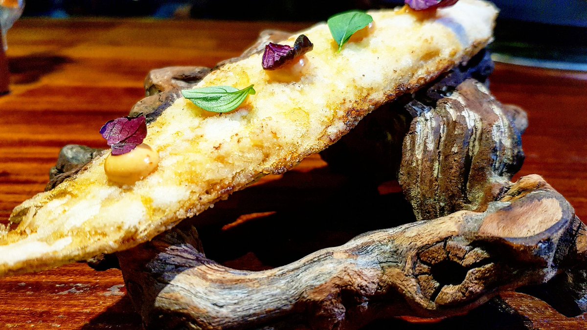 Rzurito's tweet photo. #acedía frita con fécula de patata y mayonesa de sriracha, sencillamente espectacular ❤❤
#zurito #producto #gastronomía #pozuelo #Madrid #orgascu https://t.co/V5cJyAdi3R