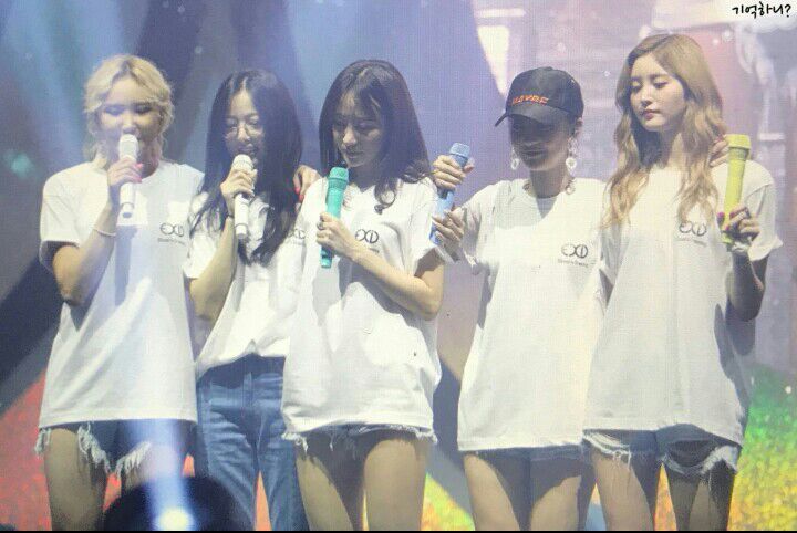 hyoxelly's tweet photo. EXID 
ARE
HAVING
THEIR
FIRST
OT5
COMEBACK
IN
2
YEARS
ON
THE
21
OF
NOVEMBER
PLEASE
SPREAD
THIS
MESSAGE
SINCE
THEIR
COMPANY
IS 
PUTTING
NO
EFFORT
ALTHOUGH 
IT'S 
POSSIBLY
THEIR
LAST
COMEBACK
BEFORE
THE
END
OF
THEIR
COMEBACKS
PLEASE
SUPPORT
EXID

#ProjectEXID https://t.co/Vmuxk61L0E