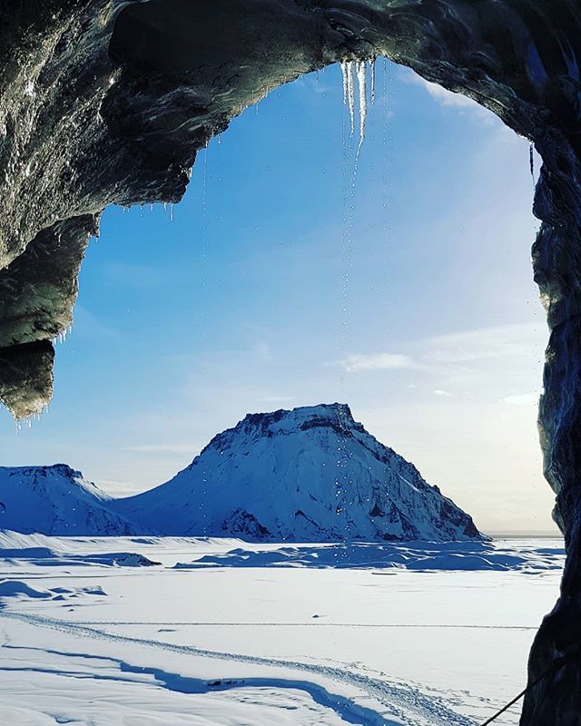 Katlatrack's tweet photo. Just Amazing
 #icecave #icecaveiceland #icelandadventure #icelandnature #neverstopexploring #wheniniceland #guidetoiceland #starwars #icelandtravel #iceland_tourist #icelandscape #discover_earth #discovericeland #ourplanetdaily #tour #trip #glacier #icel… https://t.co/oAeZOZoGxF https://t.co/fFK80GHY8U