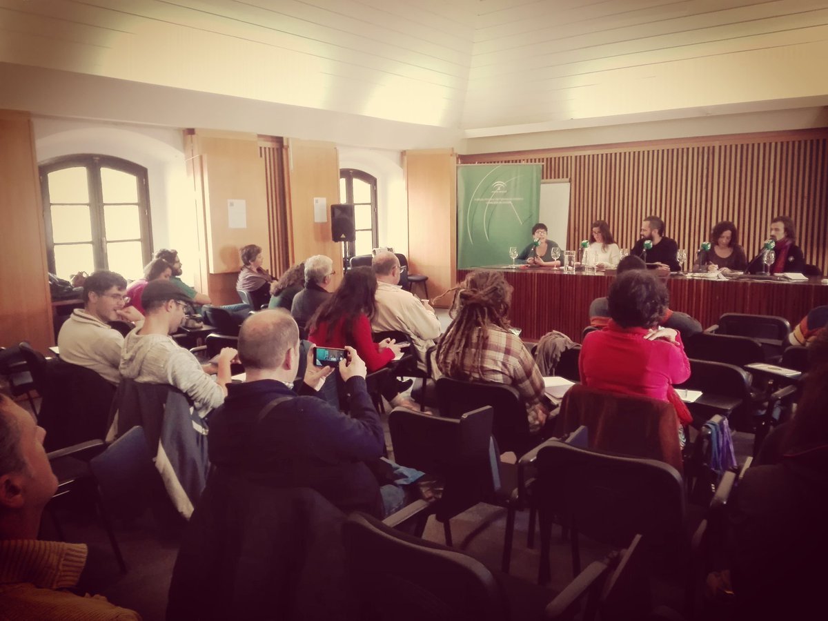 ElSalto_And's tweet photo. Hablamos de la importancia de los medios de comunicación como agentes de transformación en #MundoFinito de @ema_rtv y @LaTransicionera #ATuVera https://t.co/Fq5lZpdPbJ