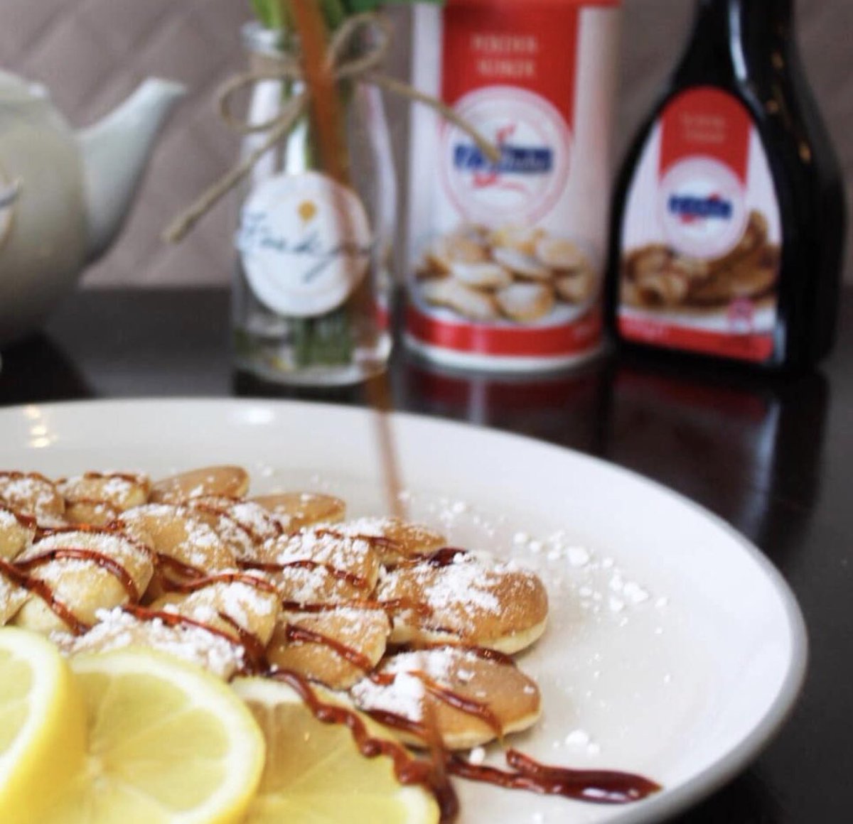 koekjescafe's tweet photo. When you can’t get enough of that authentic Dutch syrup!!😜 #yummy #poffertjes https://t.co/wiSo9iVKbX