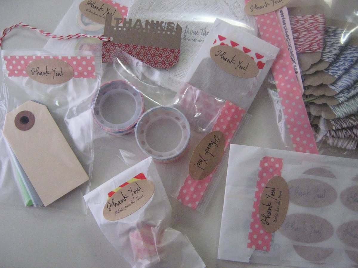 lemoncatshop's tweet image. Lovely rustic Kraft Brown blank Oval sticker labels - now restocked! 
bit.ly/2DeNI2c
#diy #craftsupplies #kraftlabels #brownlabels