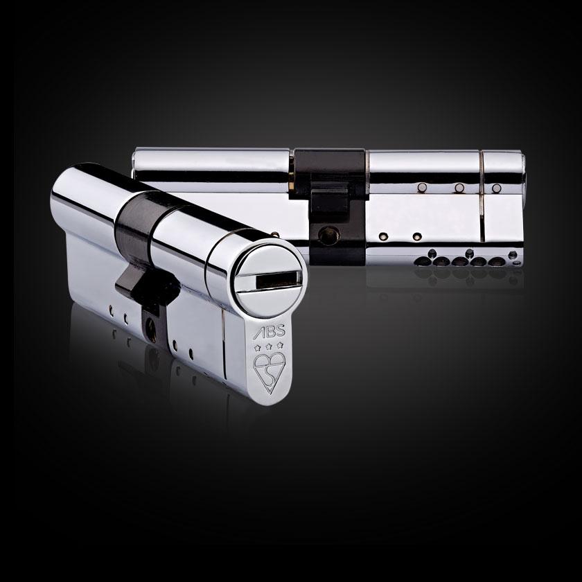 avocetabs's tweet photo. #StayHomeSecure with Avocet Hardware's @BSI_UK 3-star #Kitemarked ABS locks https://t.co/7zyJl5HEqU. #beABSsecure #LocksWithHeart #Policepreferred #SoldSecure https://t.co/Y2VpjrWoJK