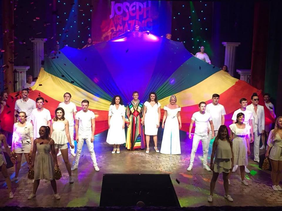 NLKkilmarnock's tweet photo. What an amazing morning we had at New Laigh with @LoudounMusical last Sun. Around 30 children joined us for songs &amp; dances from Joseph &amp; the Amazing Technicolour dreamcoat! A big thank you to all helpers &amp; a massive thank you to the wonderful Loudoun Musical Society!!! 🌈🌟 https://t.co/01JIb1ybic