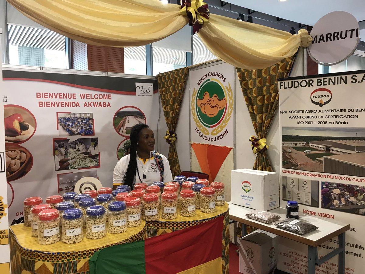 Sietta18's tweet photo. It’s 3rd and final day of SIETTA-ACA Conference 2018. There are more than 22 exhibititors showcasing various products and services. Pass by the Palais de la culture in Treichville to visit the stands. https://t.co/bqKtx0dRVP
