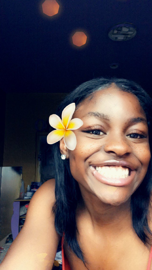 Tisha854's tweet photo. When ur daughta is a beauty #modellyfe 🥰 https://t.co/PukoWXVPRy