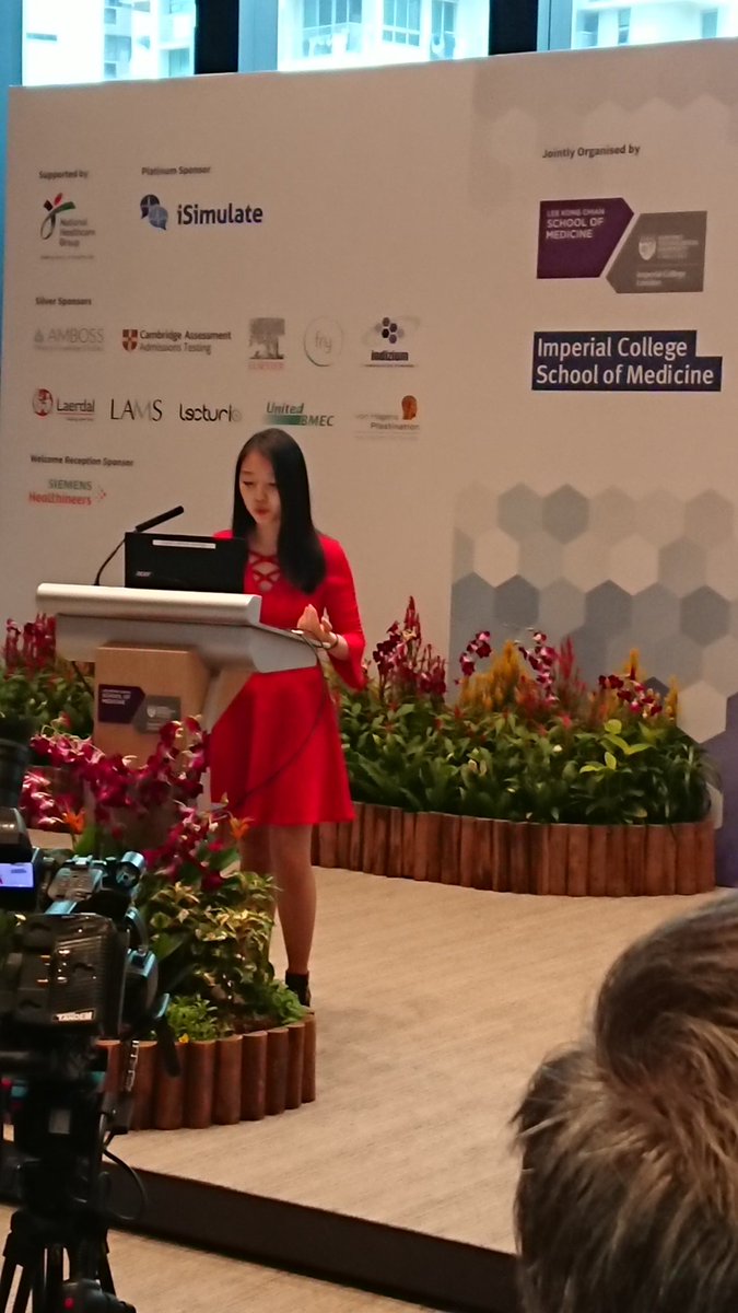 jovicharris1's tweet photo. Yu Meng Li 4th Yr student @ICMedED @imperial_SoM presents her trip to Nepal in session on global challenges #TransformMedEd2018 https://t.co/rq2H7Lvfa2