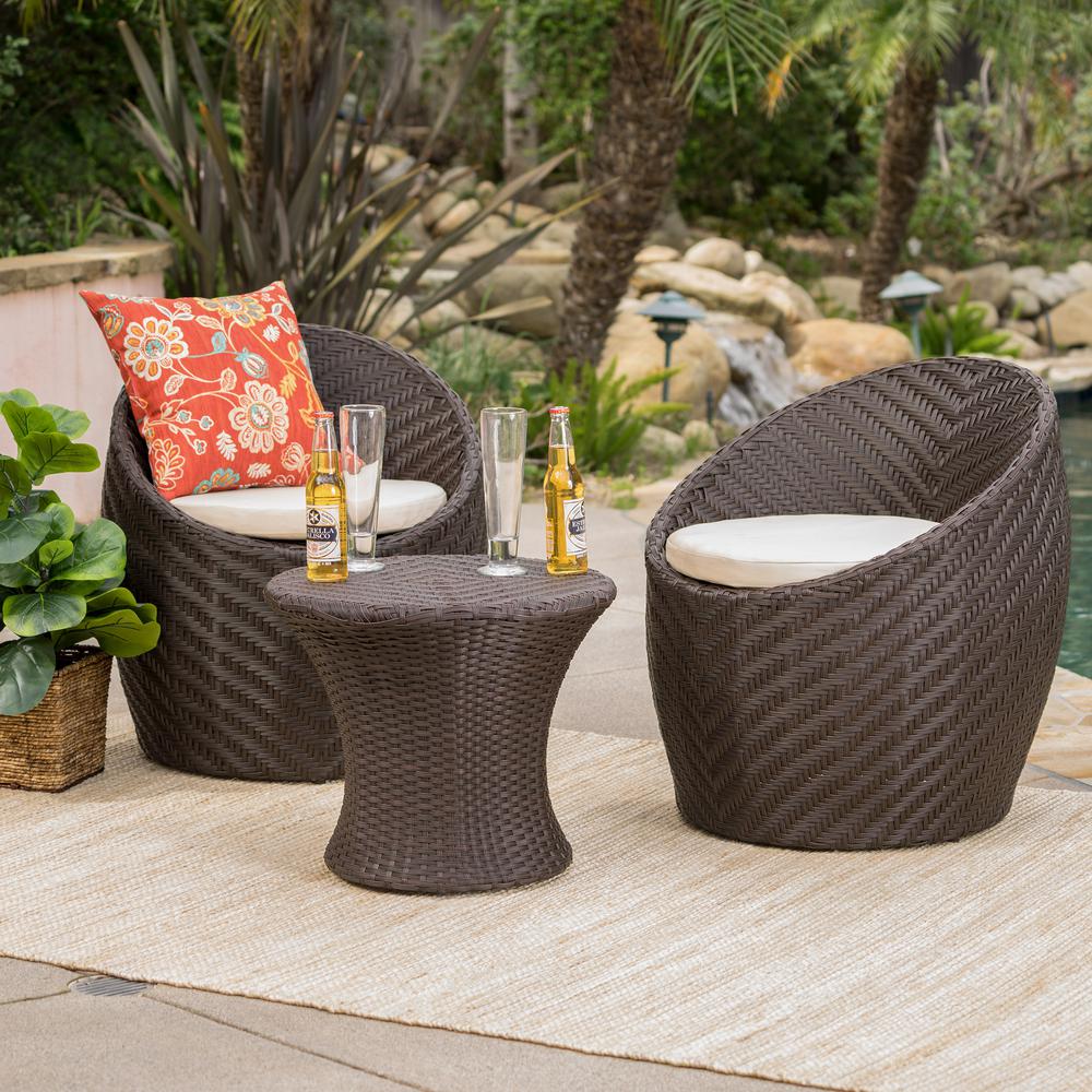 CouponndealUS's tweet photo. Save $75 On La Jolla 3-piece Chat Set
Buy from here>> https://t.co/g40fw9vxpg
#couponndealus #chatset #furniture #outdoorsofas #overstock https://t.co/8acM7aUbvn