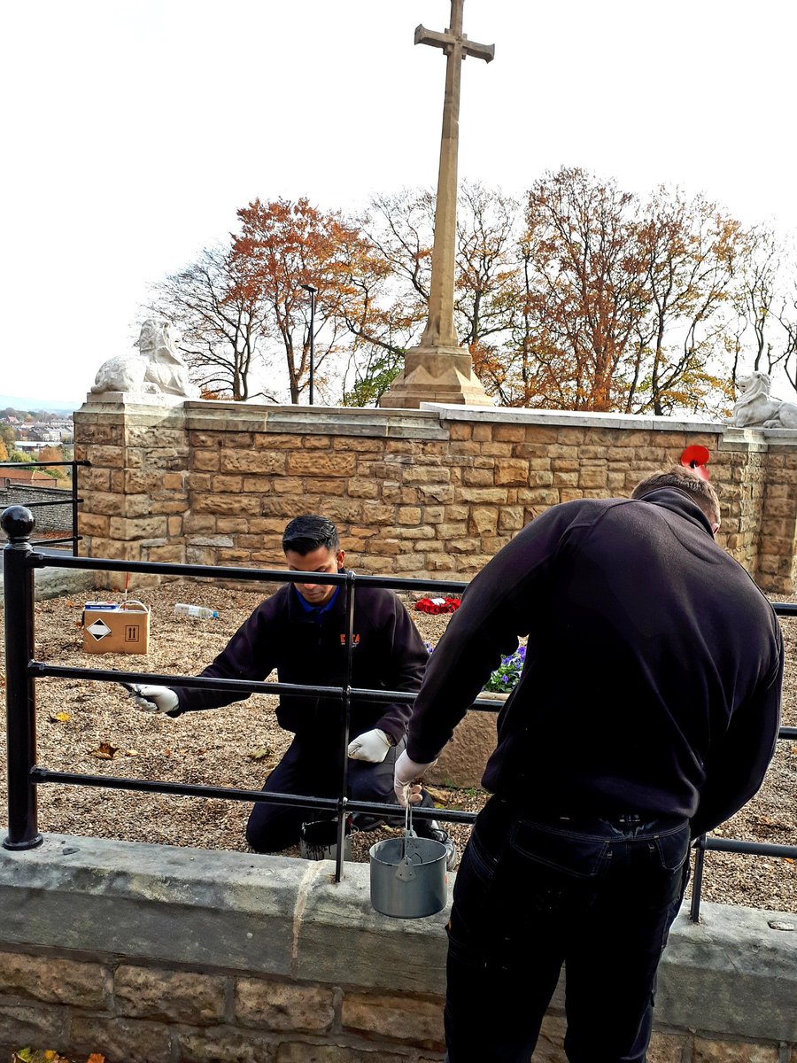 NYEngApps's tweet photo. @DerwentTraining @WeldingInst @SemtaSkills @Apprenticeships @visitmalton @D1040Rotary @NYBEP_STEM @YoEgovuk @gazetteherald @RyedaleDC @Kerfoil @PoppyLegion @MaltonEstate @BrathayPD Really pleased to complete yesterday the top coat painting ready for #Armistice100 Sunday well done all 😔 #inspiredpeople https://t.co/3IkwaUQ6fb