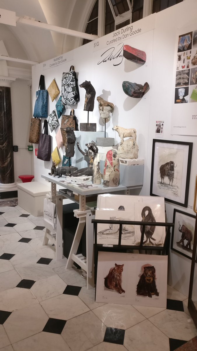 MakingGoode's tweet photo. Immensely proud of my 8 outstanding makers at this year's #handmadechelsea! Every one a star!
Come and visit @jamesuzanna, Adrian Gonzalez, @rachelceramics, @JackDurling, Jess Albert, @MitchCeramics, @TobyJewellery & @mustardivy
#curatedbydangoode
#lovedesignermakers
#lovemyjob https://t.co/ULDWpLNSR2