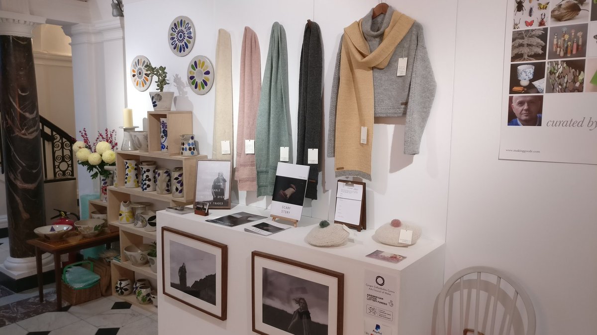 MakingGoode's tweet photo. Immensely proud of my 8 outstanding makers at this year's #handmadechelsea! Every one a star!
Come and visit @jamesuzanna, Adrian Gonzalez, @rachelceramics, @JackDurling, Jess Albert, @MitchCeramics, @TobyJewellery & @mustardivy
#curatedbydangoode
#lovedesignermakers
#lovemyjob https://t.co/ULDWpLNSR2