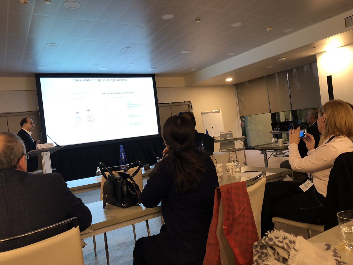 MarFdezNieto's tweet photo. #isaf2018 #Madrid two terrifics talks about #severeasthma 👏👏@Palomares_Lab Dr Parameswaran @EAACI_JM @EAACI_HQ https://t.co/zJpQ5jcd7L