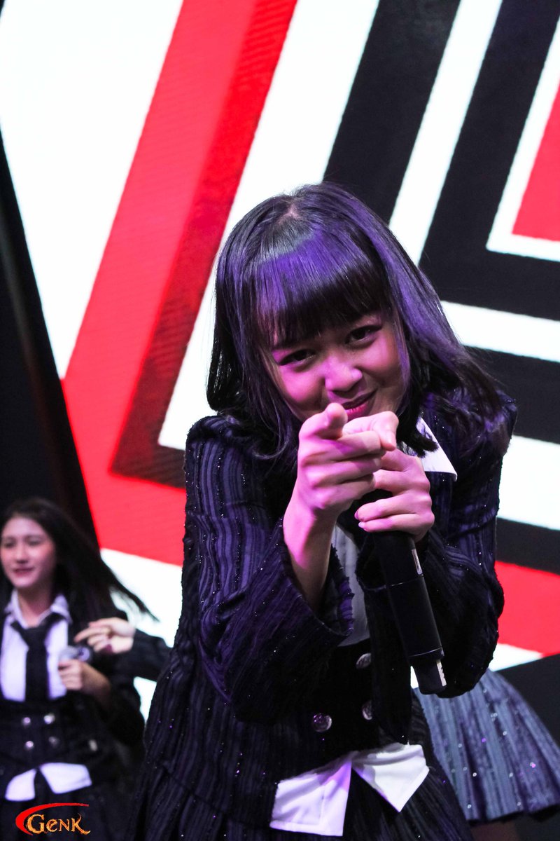 Takahashi_Genki's tweet photo. nakal ya kamu #IMOS2018 #JKT48IMOSHonda #CERITA @Diani_JKT48 heheheh https://t.co/0PM5Yb4cfW