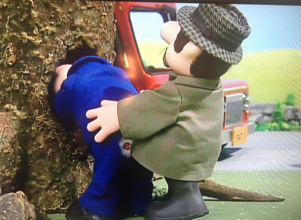Alf was in like a shot of course as you can see. I don't blame Pat for that obviously, that's on Alf, but Jesus Pat, how do you get yourself in these ridiculous situations? Is he trying to get himself sacked? He must be. The whole village had to get him out, I suspect they're