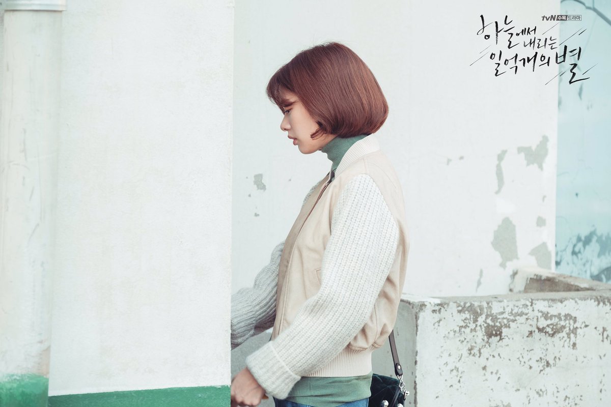 무영이 없는 무영이 집에서 마음정리하는 진강이
그리고 어쩔 수 없던 무영이(´༎ຶོρ༎ຶོ`)

#하늘에서내리는일억개의별 #서인국 #정소민 #박성웅
매주 [수목] 밤 9시 30분 방송