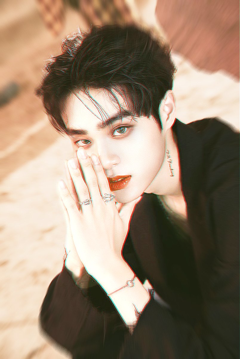 wBinjt1's tweet photo. [ Adventure! 👊]

#WannaOne #워너원 #이대휘 #LeeDaeHwi #POWEROFDESTINY #봄바람 #DAEHWIm #editing #Edit #coloring #w1 #w1edit #color https://t.co/y8iZ2BvVGO