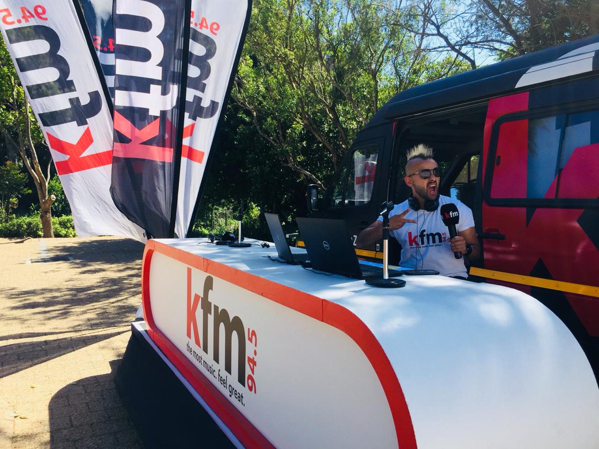KFMza's tweet photo. .@carlwastie is coming to you LIVE from @AtTheNek with the #CokeTop40CT 📻 

The BIG RED k is also here 🔴
So come through and use your bodies to finish the FM in Kfm &amp; you could win R10 000 💰 
#KfmLovesKaapstad
#TheNek https://t.co/0RXGHfLE0c