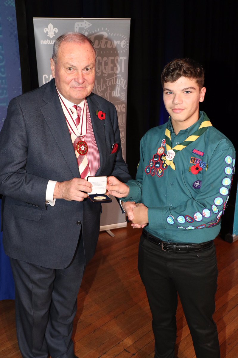 7thwalthamstow's tweet photo. Congratulations to one of our Scouts who this week received our 2018 @JPFoundation Award for outstanding achievements while one of our leaders received @GLNEScouts Leader Award for encouraging &amp; motivating young people in an exceptional way 👏 #iscout #jackpetchey #skillsforlife https://t.co/AQndyXuGhW