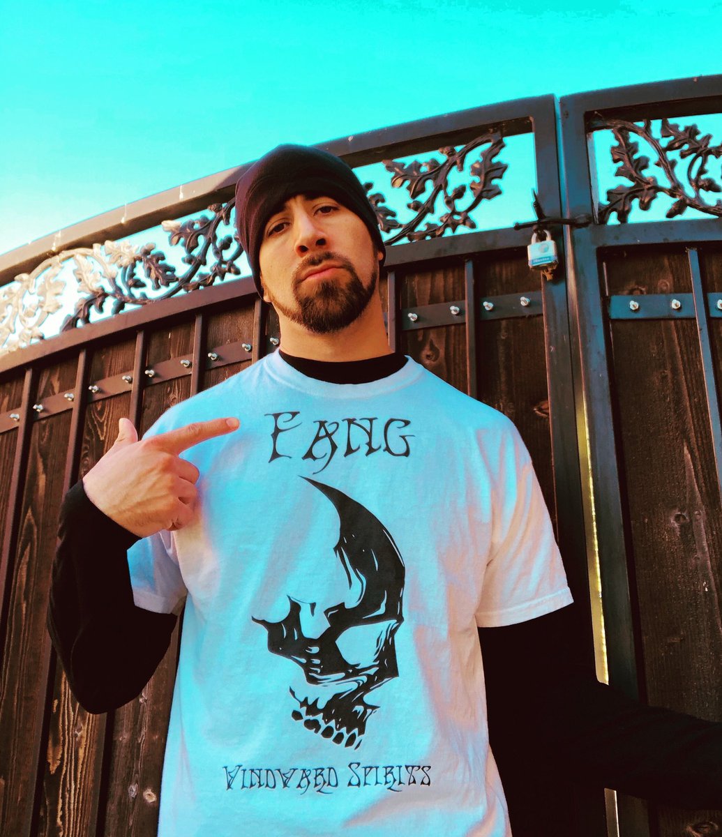 WindwardSpirits's tweet photo. Series creator @TheRealRZubi sporting Fang design shirt. #fang #WindwardSpirits #fantasy #film #series #Supportindiefilm #zubiproductions https://t.co/wghBPDfLBZ