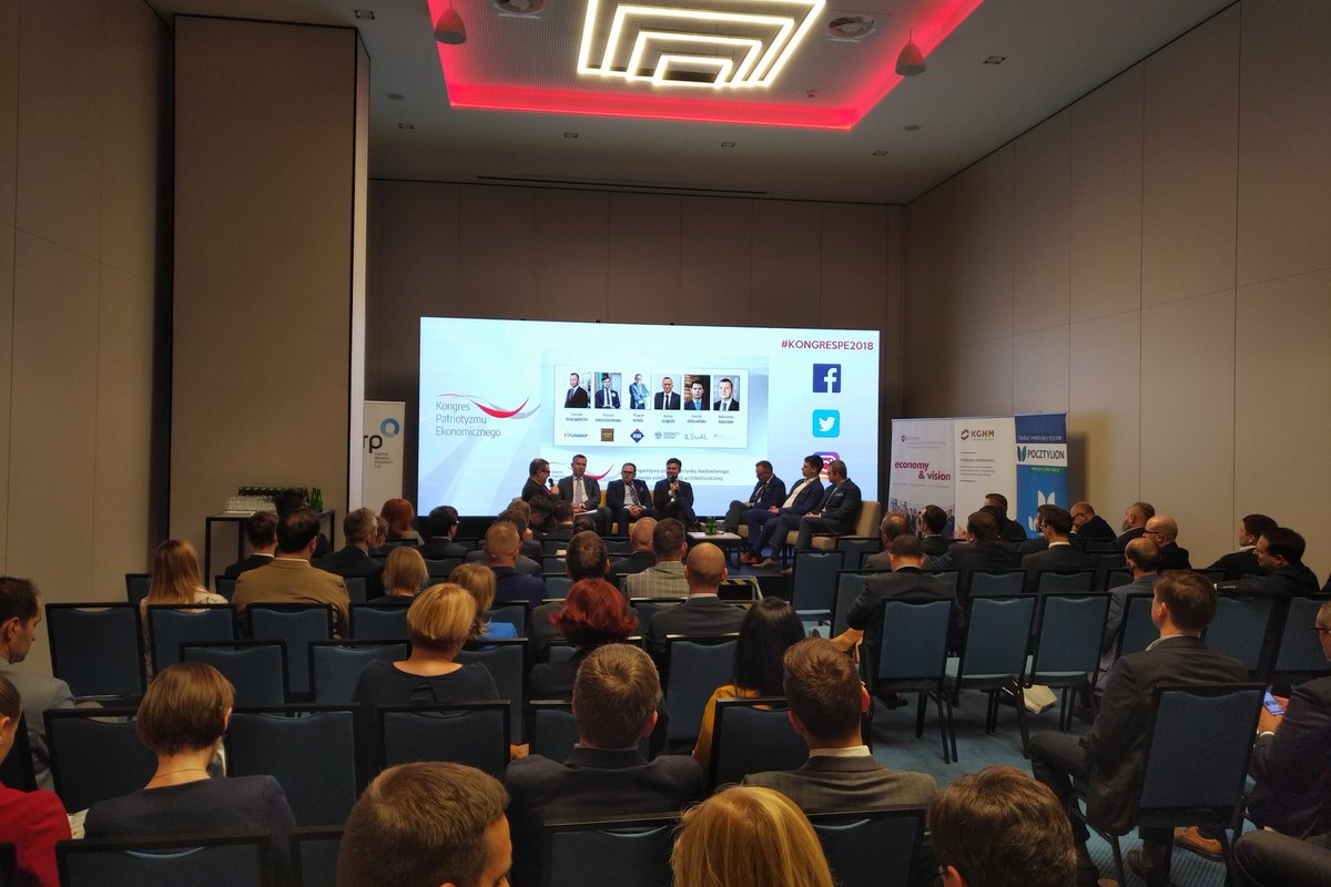 PolskiSlad's tweet photo. Trwa panel budowlany #KongresPE2018 https://t.co/xvnUcKZnvk