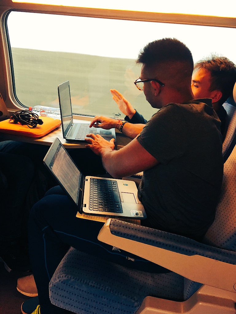 hackpartners's tweet image. The #EUtrain was too busy to tweet last night! V early start and speeding all the way to @DB_Bahn SkyDeck in #Frankfurt for a full afternoon of hacking. Teams already well into it on the train! #HackTrain5