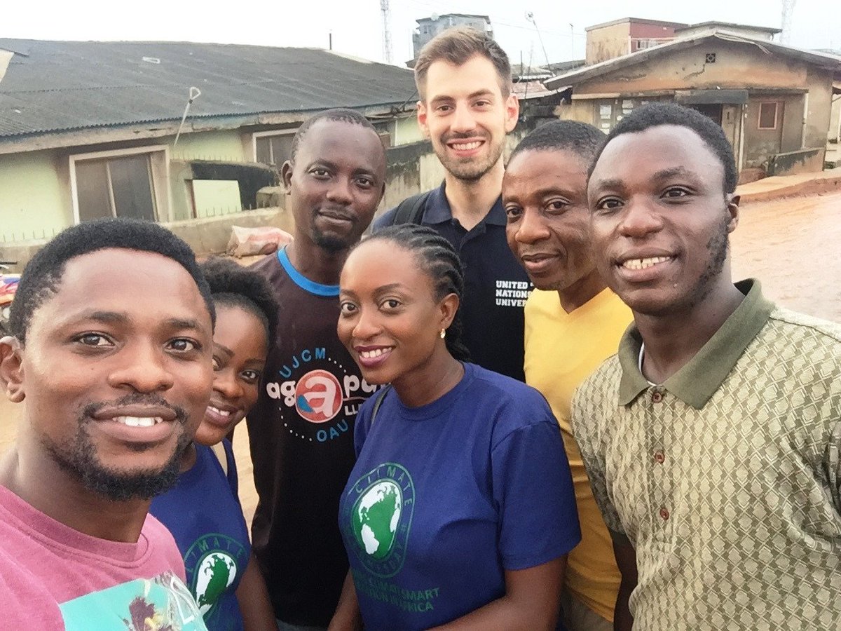 ClimateWed's tweet photo. Join @ClimateWed as a Volunteer to make a real difference in the #ABUJA 
We are currently looking for Volunteers based in #ABUJA &amp; would like to be part of our team &amp; create green impacts around our upcoming projects. Apply Here https://t.co/GnGFHPNHh3 DDL: 25/11/2018 #LetsDoMore https://t.co/Pmgy4Z5sXB