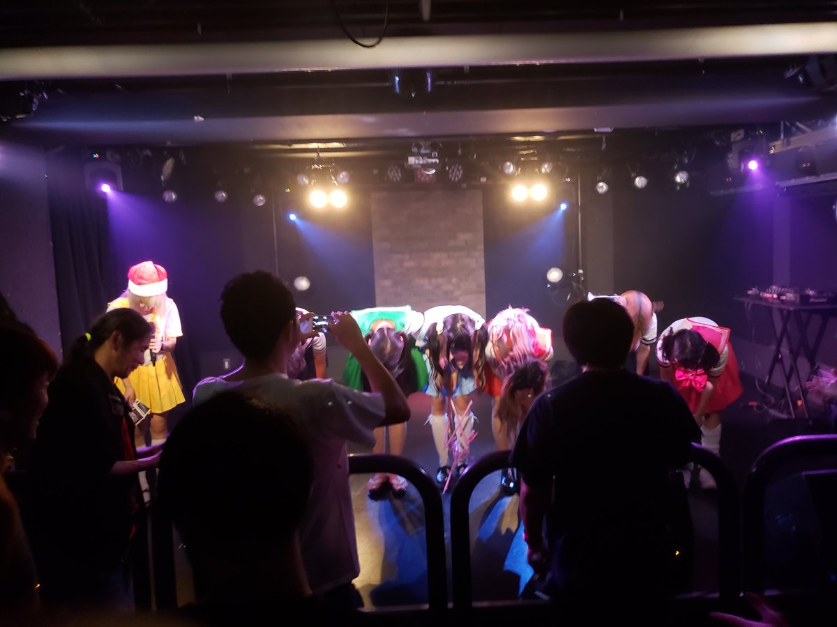 rt04ak's tweet photo. 11/10㈯大塚HEARTSNEXT
るなてん❕主催ライブ
#平成墓嵐
#るなてんフェス
さすがるなてんプロデュースの楽曲でしたね
まさかまさかのあれが聞けた🤗🤗🤗
ホントに聞いてなかったんだとしたらありがとうごめんなさいありがとう
ち〇こちゃん🙏🙏🙏
#DOMDOMPATTY https://t.co/5jlor2WhGD