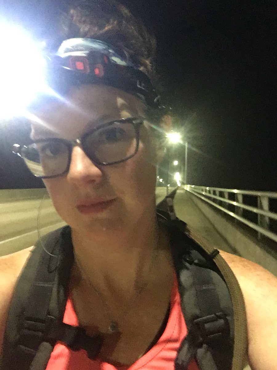 MeaganMHarris's tweet image. It’s a long dark lonely road. Mile 21 of 50.  #goruck #starcourse