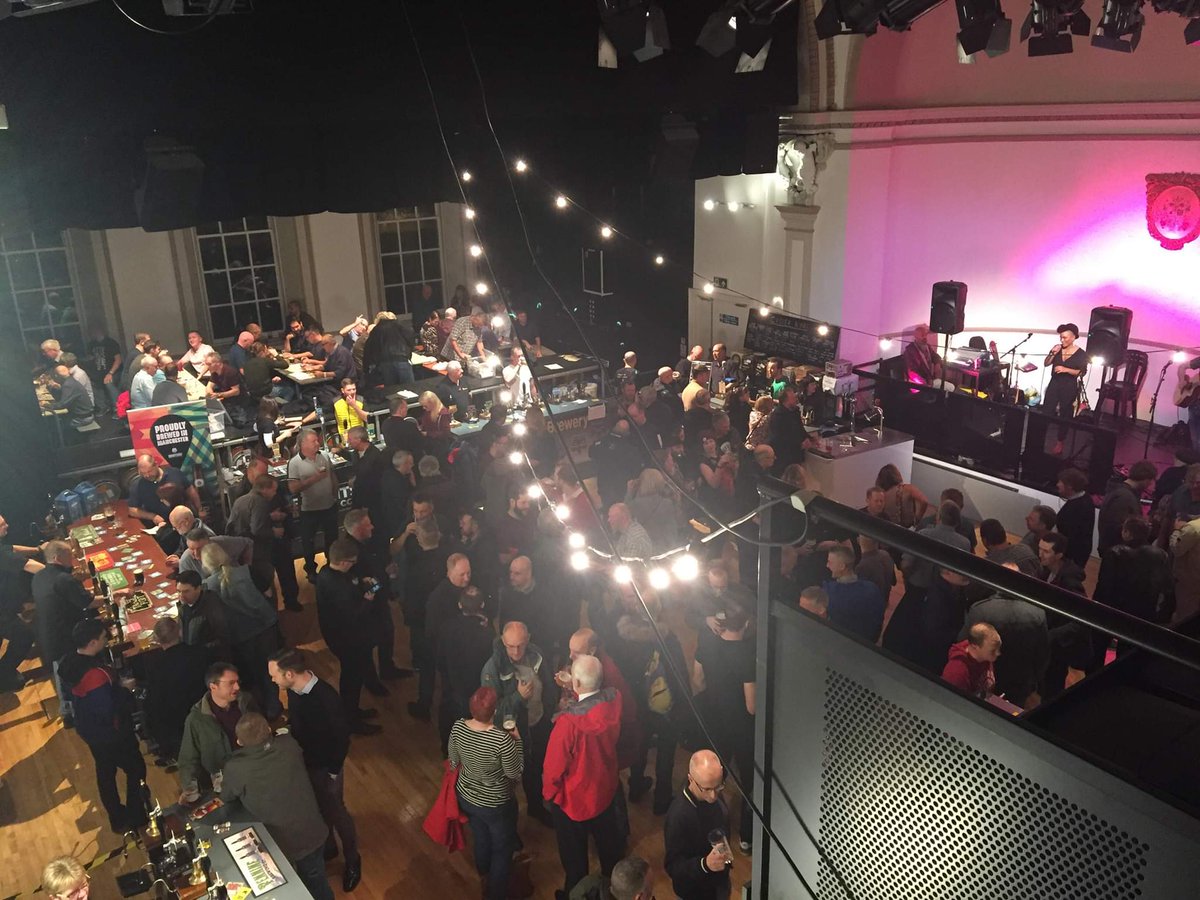 burybeerfest's tweet photo. Morning! Who's joining us for beer from @BrewsmithBeer @BrightsideBrew @DeeplyVBrewery @IrwellWorksAle @PennineBrewing @rammycraftbrew @silverstbrew &amp; @TinHeadBrewery today? Handful of advance tickets left, and available on the door all day. 12-5.30pm session tix £6 /£4 CAMRA. https://t.co/L8VgqUzlzF