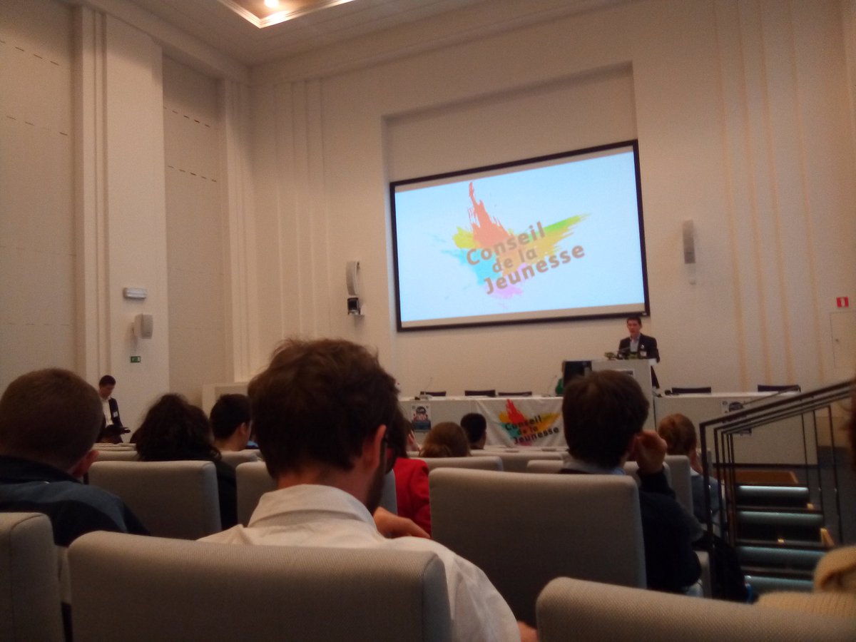 stephan_willems's tweet photo. #G100 @ConseilJeunesse #cestparti #cjcf #dseu https://t.co/KMTdM7bfQZ