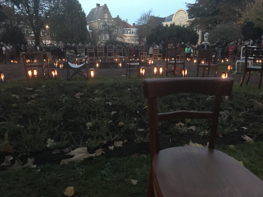 verlaeko's tweet image. The Memorial Chair project in Ypres: a poignant reminder of the pointless madness of war and its devastating impact on daily life @FlandersWW1