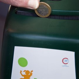 🛎 Dingdong! Geef je komende week ook aan de collectant van @NSGK1 voor het gehandicapte kind? #CollecteweekNSGK  youtu.be/GneHxh_JdAE