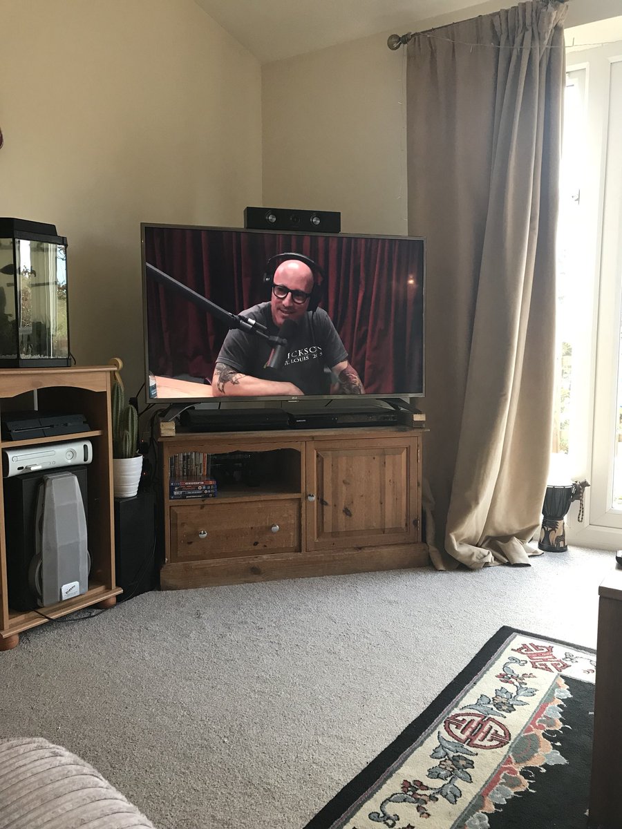 AmyCurlzUk's tweet photo. JRE kinda morning.
Seriously, get watching @joerogan Podcast- Joe Rogan Experience- with Maynard James Kennan from Tool! https://t.co/JljTVcyJ7G