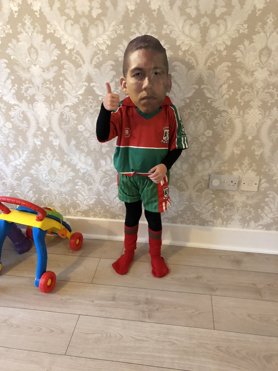 gmandublin81's tweet photo. Hey new signing @BallymunGAA en route to the nursery this morning #GAA #UpTheMun #FullForward https://t.co/Baj0tOrdtg