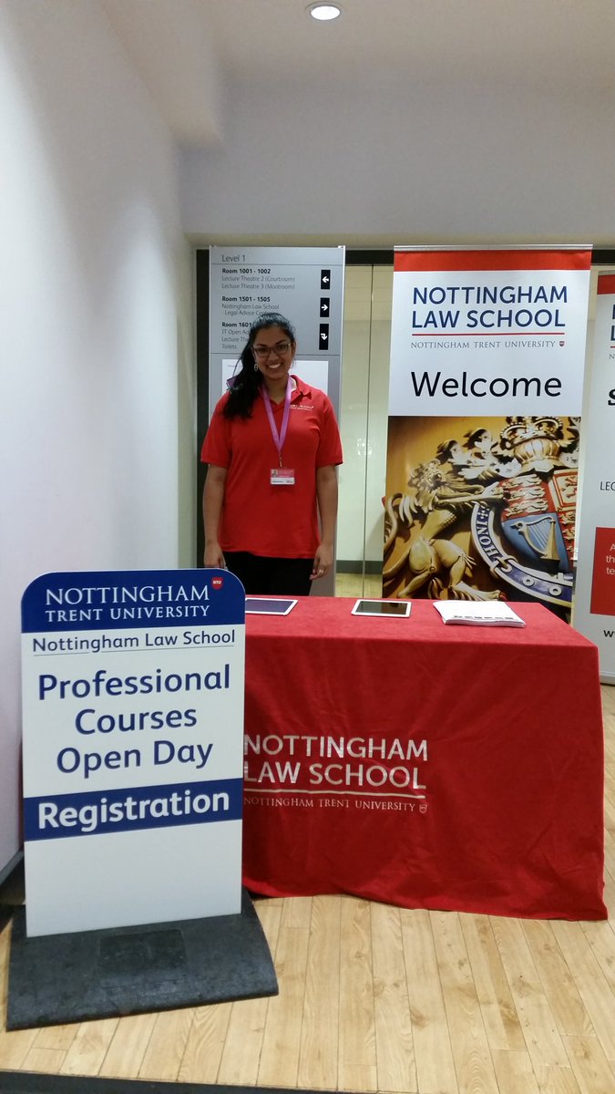 NLSBusAdvice's tweet photo. Are you attending our Professional Courses Open Day today?Visit us at the Legal Advice Centre and find out how you can volunteer with us! @NLSProBono @LawNLS https://t.co/jLZmxfWWz2