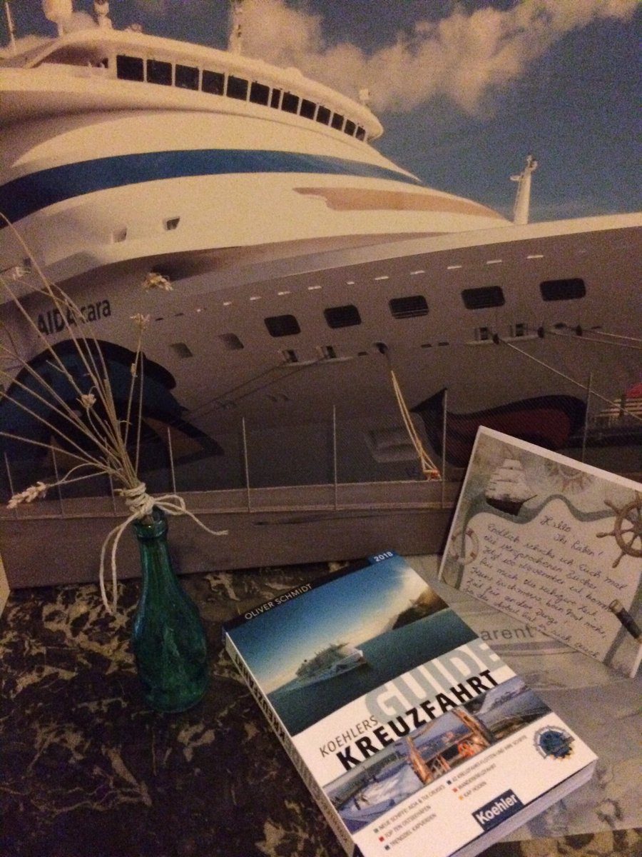 MeerlilaBlu's tweet photo. Post von der #Lieblingsbloggerin. 😍 Danke @zwitscherAnja #kreuzfahrtguide #koehlerbooks https://t.co/jDtuu8LIYc
