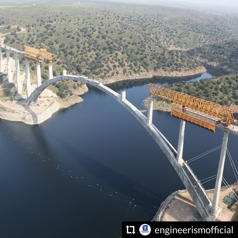 JKRJohor's tweet photo. World's Longest Concrete Arch Bridge !
Repost by @engineerismofficial
#engineerismofficial #engineering #engineeringlife #civil #civilengineering #machine #engineerism #architecture #civilengineer #archilover #development #structure #obra #concrete #bridge https://t.co/NDmuVhVYJd