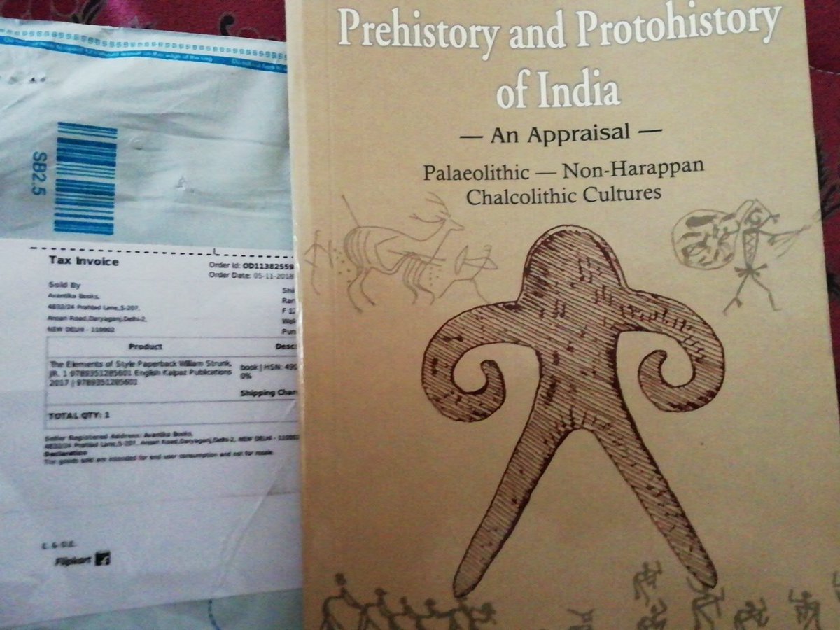 ranjanjaiswal's tweet photo. Worst service by @Flipkart. I ordered a book named 'Element of Style' but what I got is totally different. I have my exam on 14 Nov but what flipkart is saying that it will be replaced by 15 Nov and even they are not ready to refund. Wht wud i do with the book if I get after exam https://t.co/2ZS5Pe2FK8