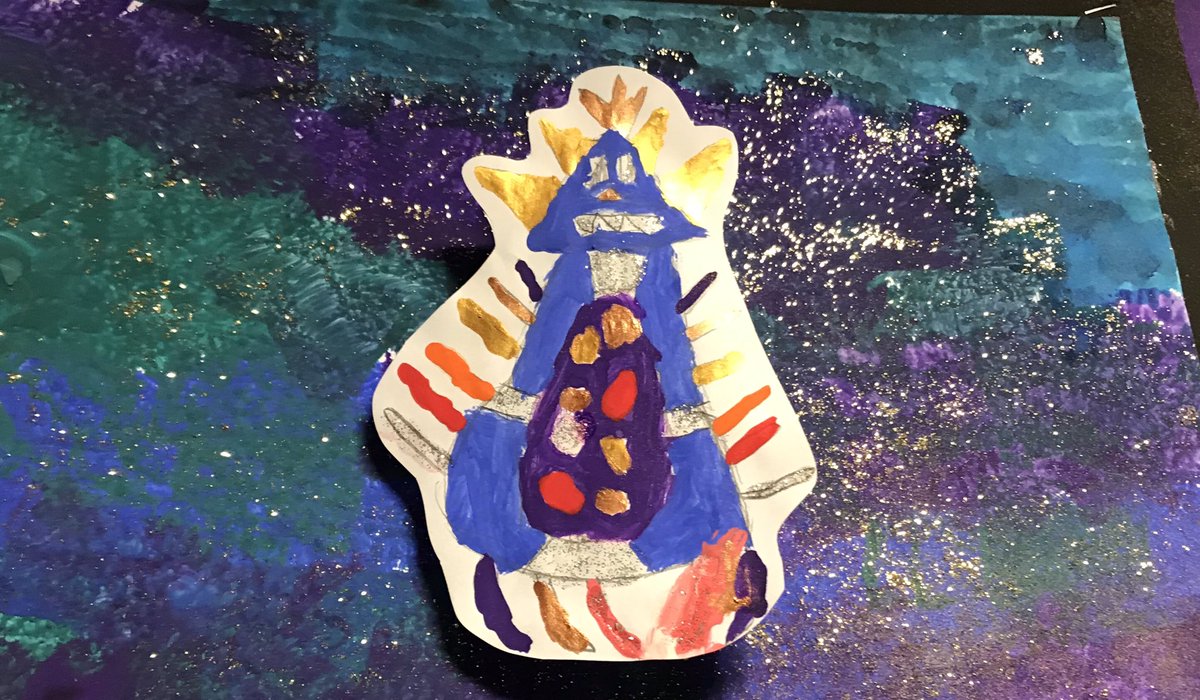 fundaysforkids's tweet photo. During my daughter’s Art week at school they used @TomFletcher’s book #TheCreakers as inspiration &amp; designed their own Creaker. She loves this book! For homework she had to describe her version of the #Woleb where they live. So proud of her!👏@PenguinUKBooks https://t.co/FMHDFN13Hb