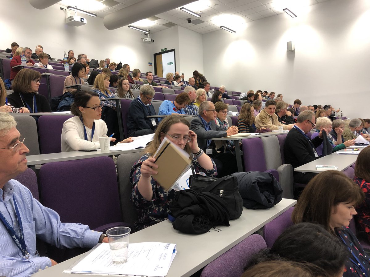 beckylt09's tweet image. It’s filling up everyone taking their seats ready for @williams_dai to start the first #Type1andTech in #Wales @DRUCymru @DiabetesUKCymru @SwanseaUni