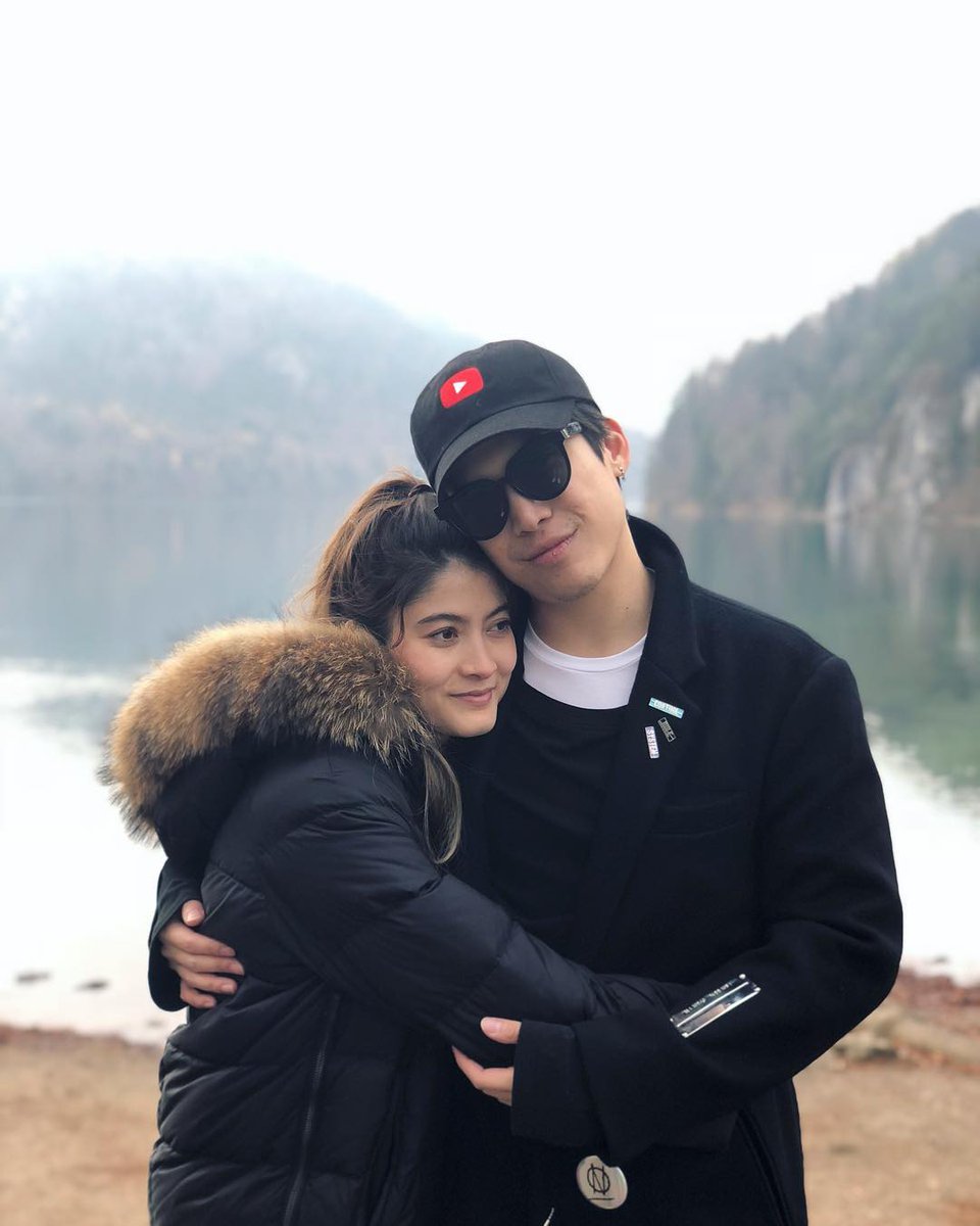 อากาศมันหนาวจริงๆค่ะ เลยต้องหาที่อุ่นๆ 😝 @.pokmindset