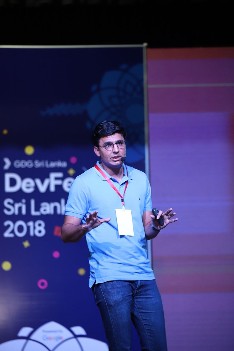 GDGLK's tweet photo. DevFest18 Evening session #devfestlk #devfest18 #gdgsl https://t.co/sfDfaiHqsW