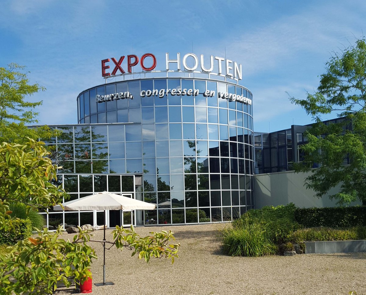 macmdh's tweet photo. 10-11-2018 10:00-15:00  #modelspoorbeurs met veel #Märklin
#Houten  Meidoornkade 24 https://t.co/HnNn5xDk9y