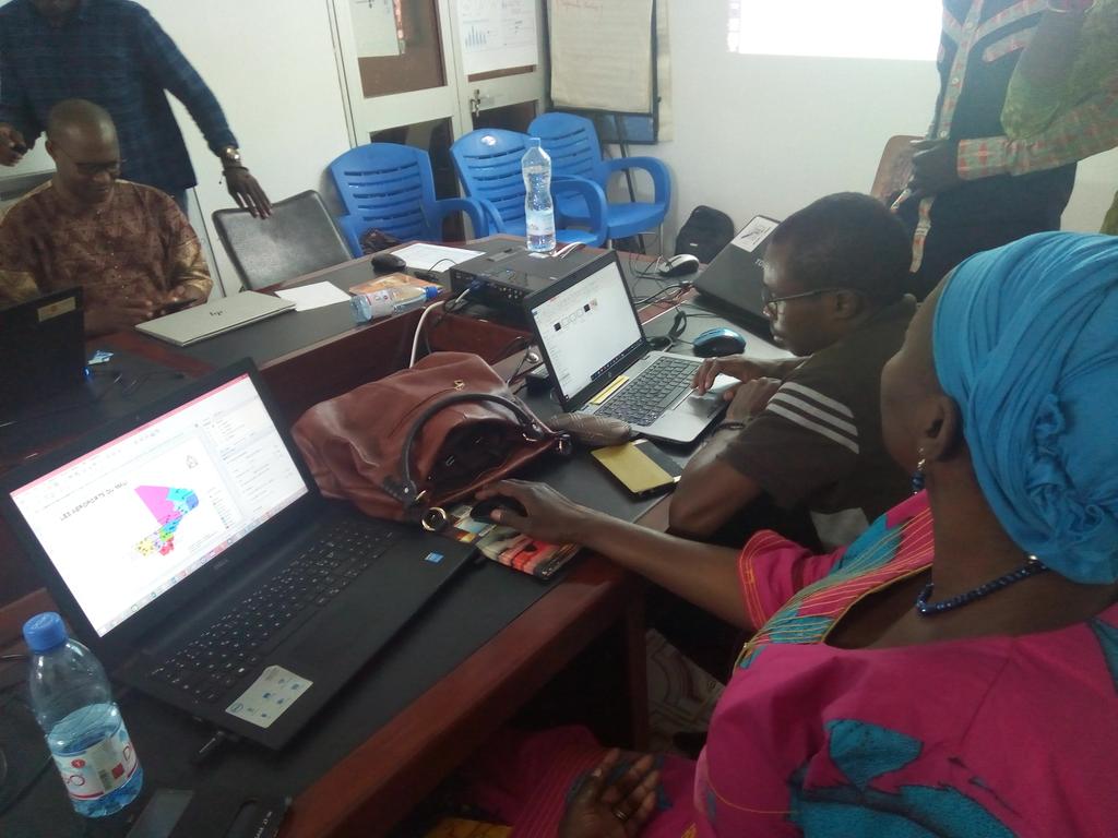 SouloB's tweet photo. End of #5Days trainings in @OCHA_Mali in partnership with @OSM_Mali, participants were Happy to show the results of their works or efforts. Thank all OSM Mali members @Honorable_Nath @absaliou @CoulibalyAraba @DoubassinDao @AbdoulML for their help @ProjetEOF @nicolas_chavent https://t.co/IvT0kQQTlV