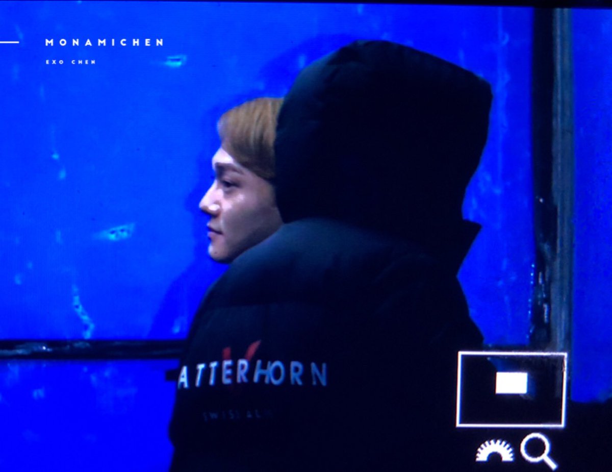 MonAmiChen's tweet photo. 181110 아티움 출근 #종대 #CHEN #EXO_DontMessUpMyTempo⁠ ⁠⁠ ⁠
#EXO_TEMPO⁠ ⁠⁠ ⁠ #weareoneEXO⁠ ⁠⁠ 싸인회 잘해ㅜㅜㅜㅜㅜㅜㅜ https://t.co/gS1vnuGbs8