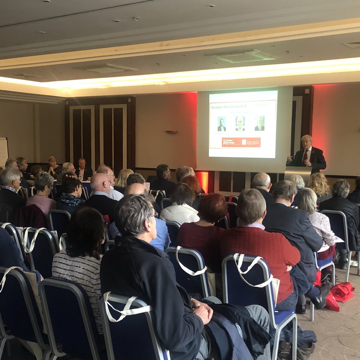 LindaMcAvanMEP's tweet photo. Our @EuroLabour Leader @RCorbettMEP is now updating #EPF2018 on #Brexit from Europe’s perspective. https://t.co/Plk8b3pN9o